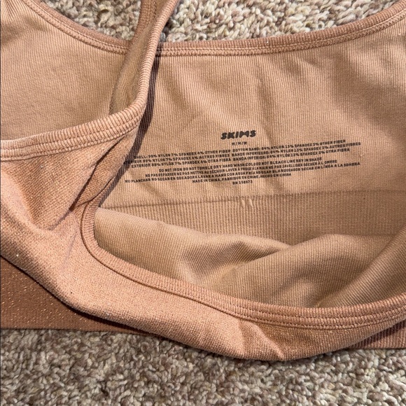 Skims rose gold metallic lounge bra size medium - Picture 3 of 6